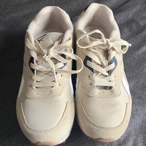 Reebok Beige and Black Sneakers